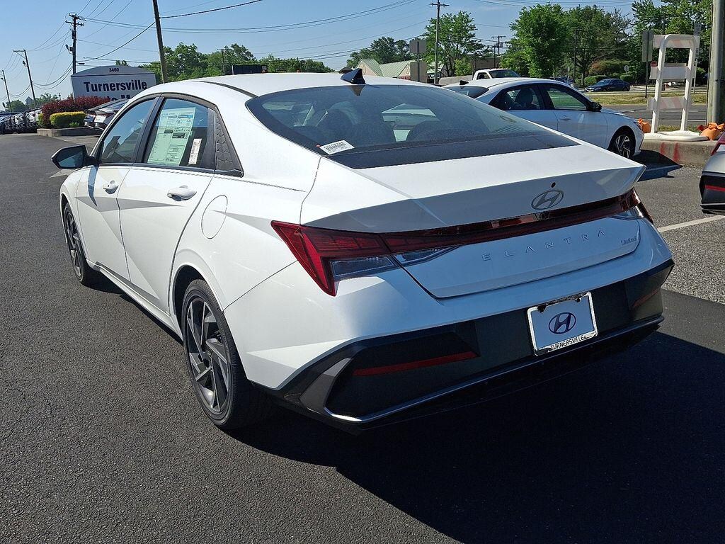 New 2026 Hyundai Elantra Limited Sedan