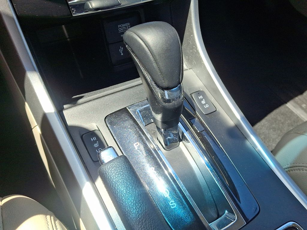 2014 Honda Accord EX-L V-6 - Photo 17