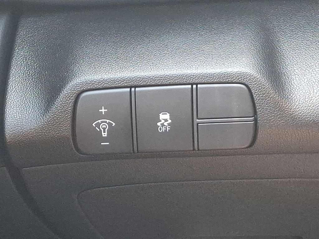 2025 Hyundai Elantra SEL - Photo 24