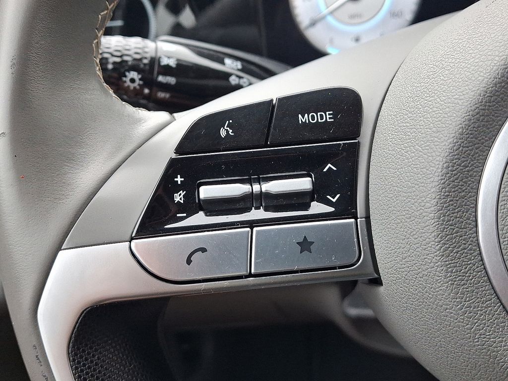 2024 Hyundai Elantra SEL - Photo 23