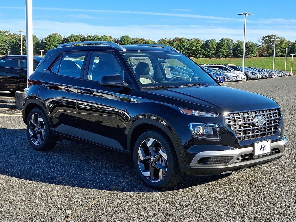 New 2026 Hyundai Venue SEL SUV