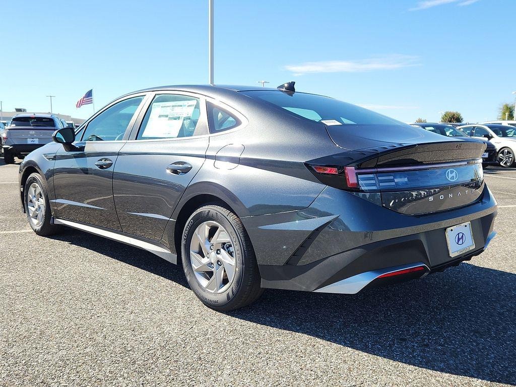 New 2026 Hyundai Sonata SE Sedan