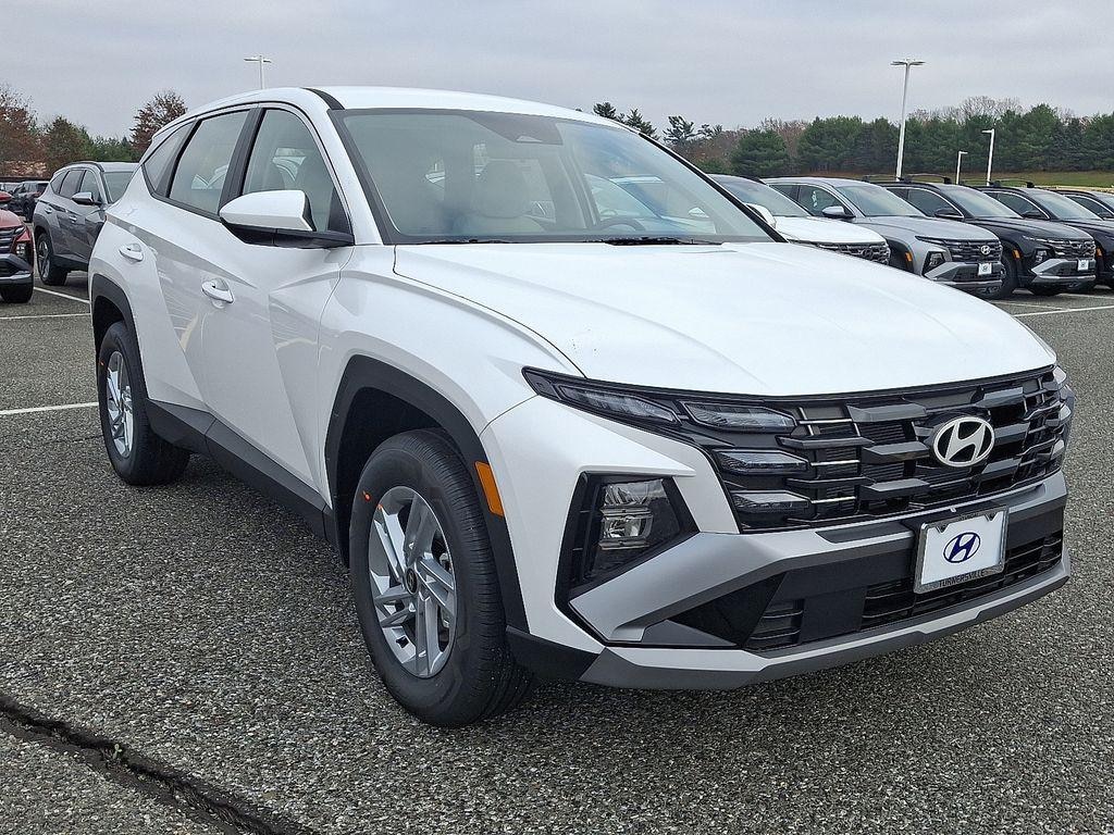 New 2026 Hyundai Tucson SE AWD SUV