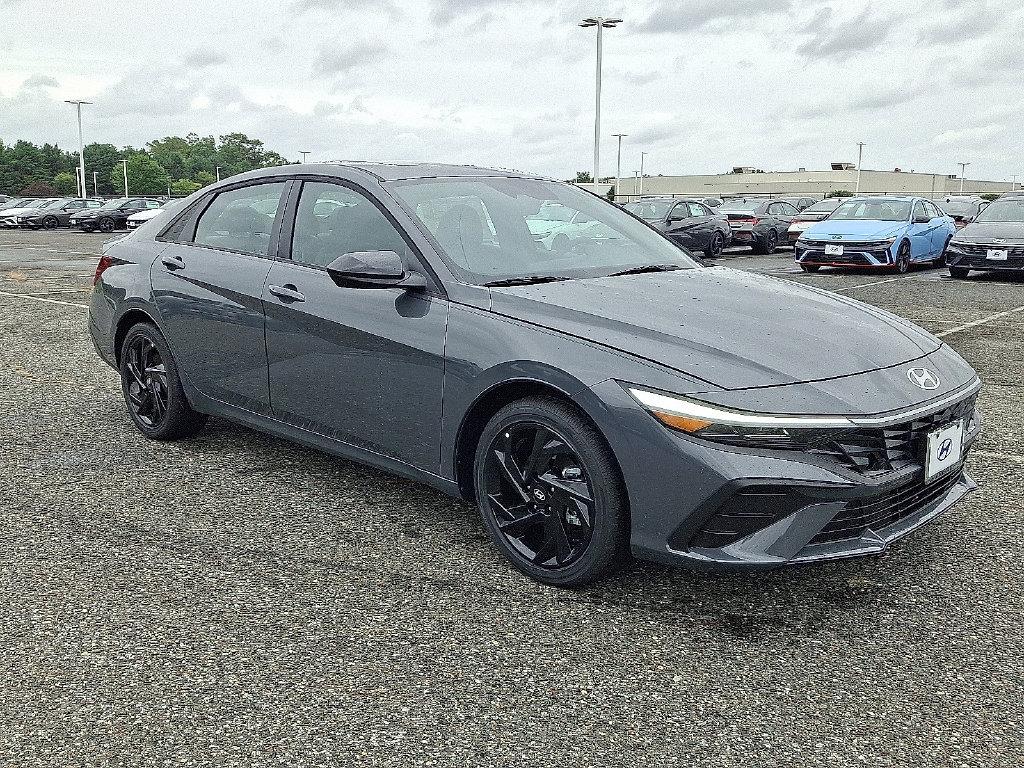 New 2026 Hyundai Elantra SEL Sport Plus Sedan