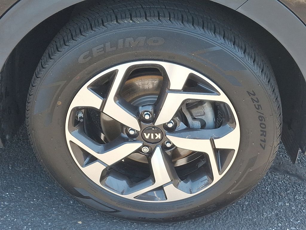 2020 Kia Sportage LX - Photo 9