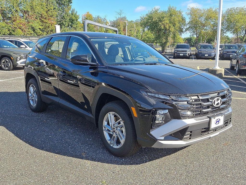 New 2026 Hyundai Tucson SE AWD SUV