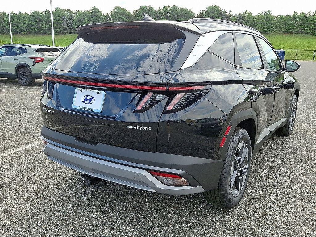 New 2025 Hyundai Tucson Hybrid SEL Convenience SUV