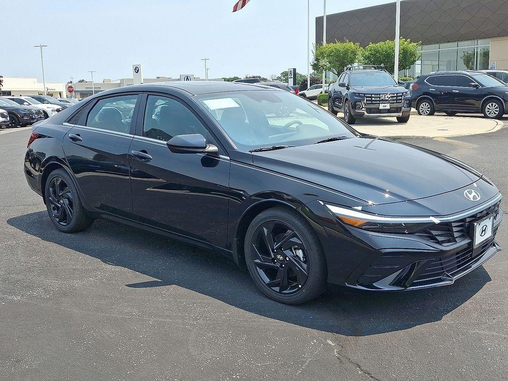 New 2026 Hyundai Elantra SEL Sport Premium Sedan