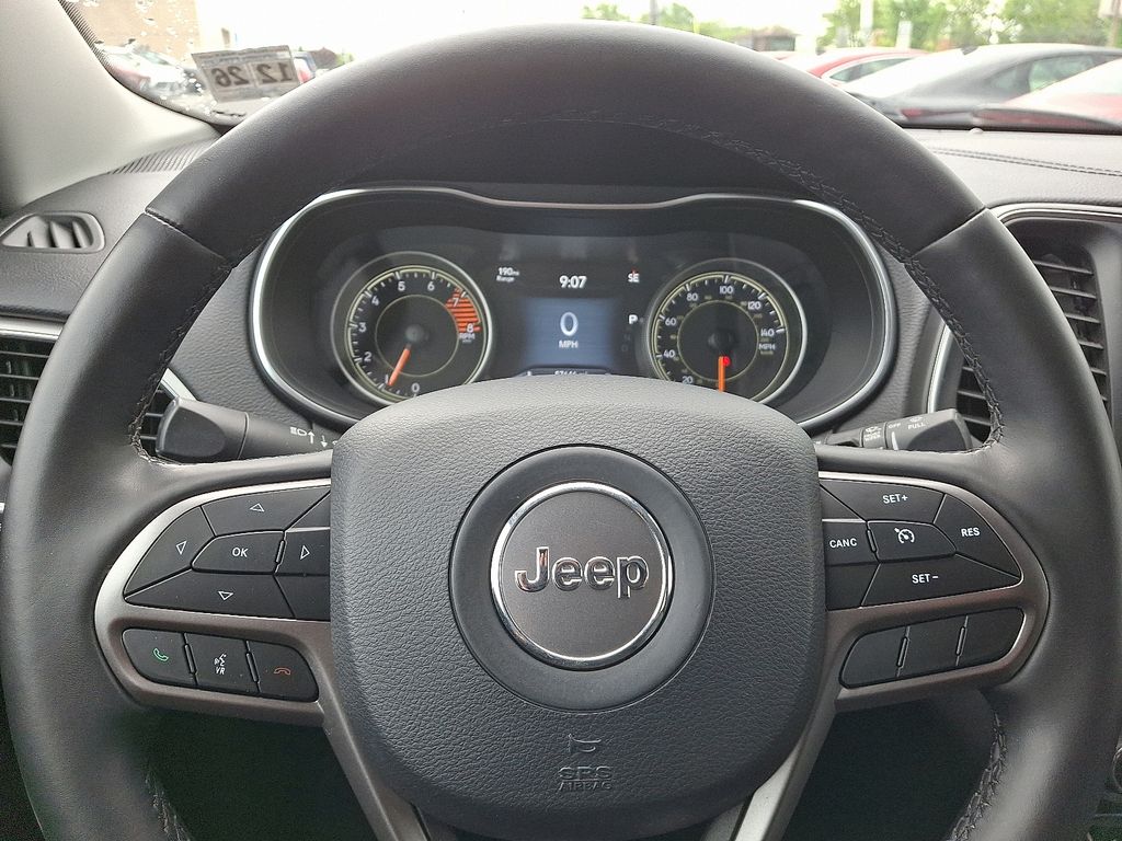 2021 Jeep Cherokee Latitude Lux - Photo 20