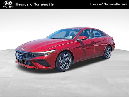 2025 Hyundai Elantra SEL Convenience Sedan