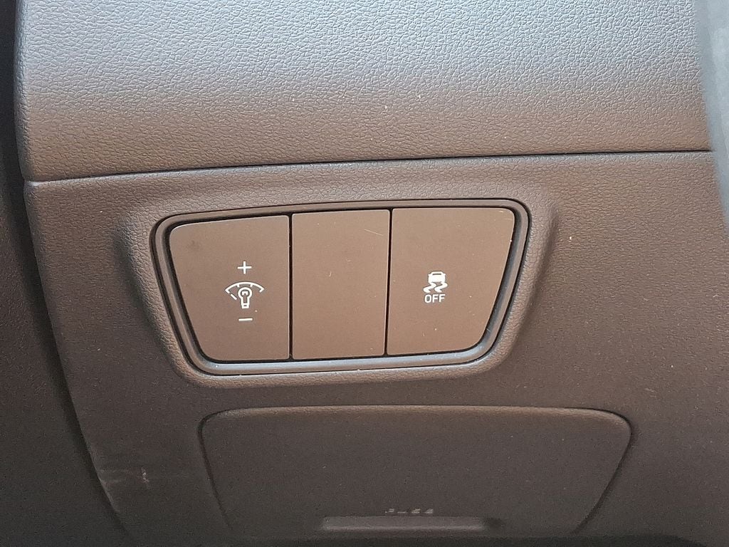 2023 Hyundai Tucson SE - Photo 22