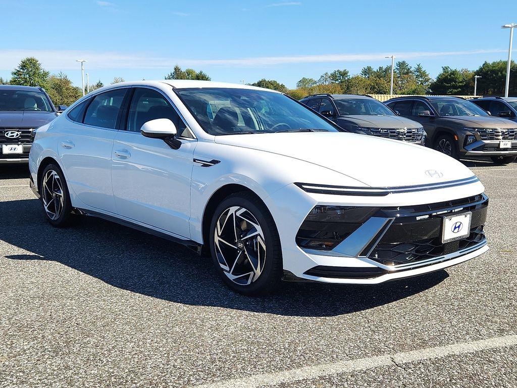 New 2026 Hyundai Sonata SEL Sport Sedan