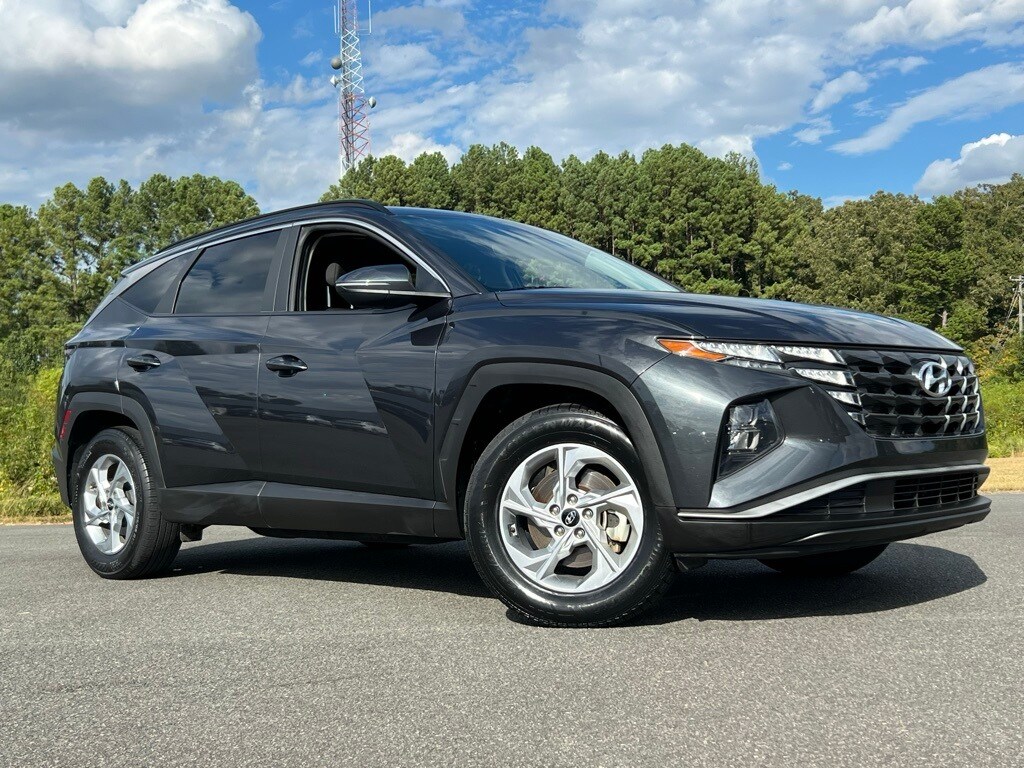 2023 Hyundai Tucson SEL photo 2