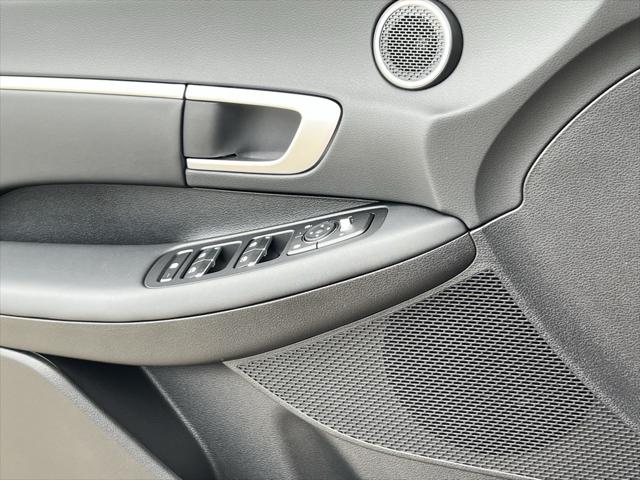 2025 Hyundai Sonata Hybrid SEL photo 3