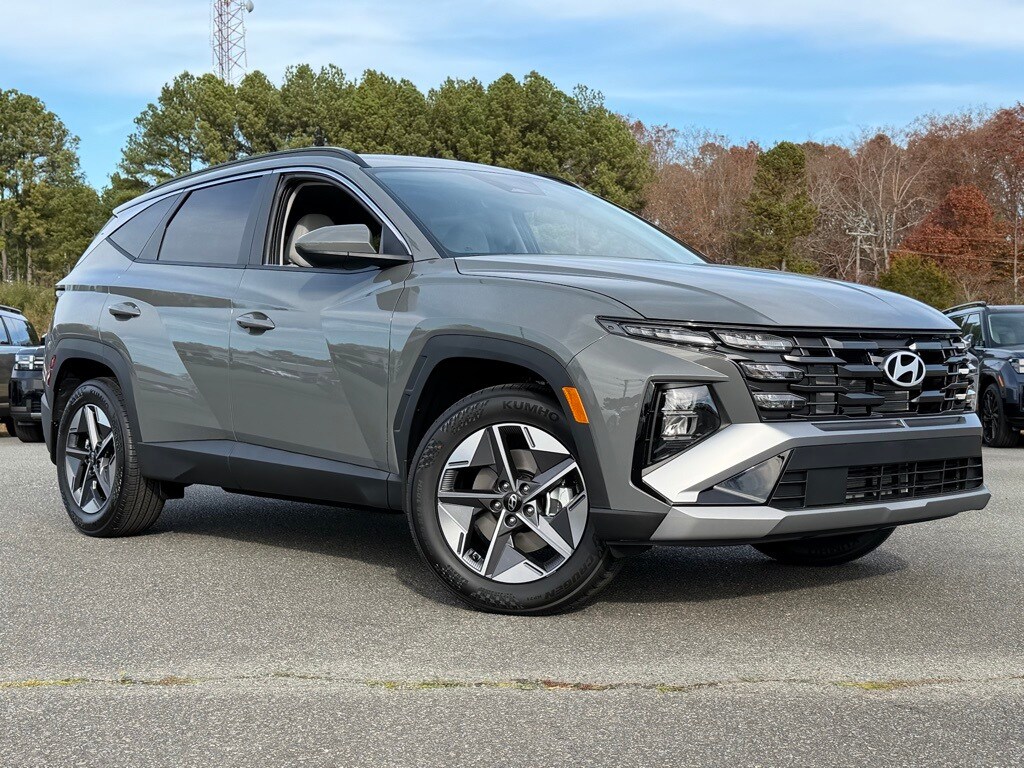 2026 Hyundai Tucson SEL photo 2