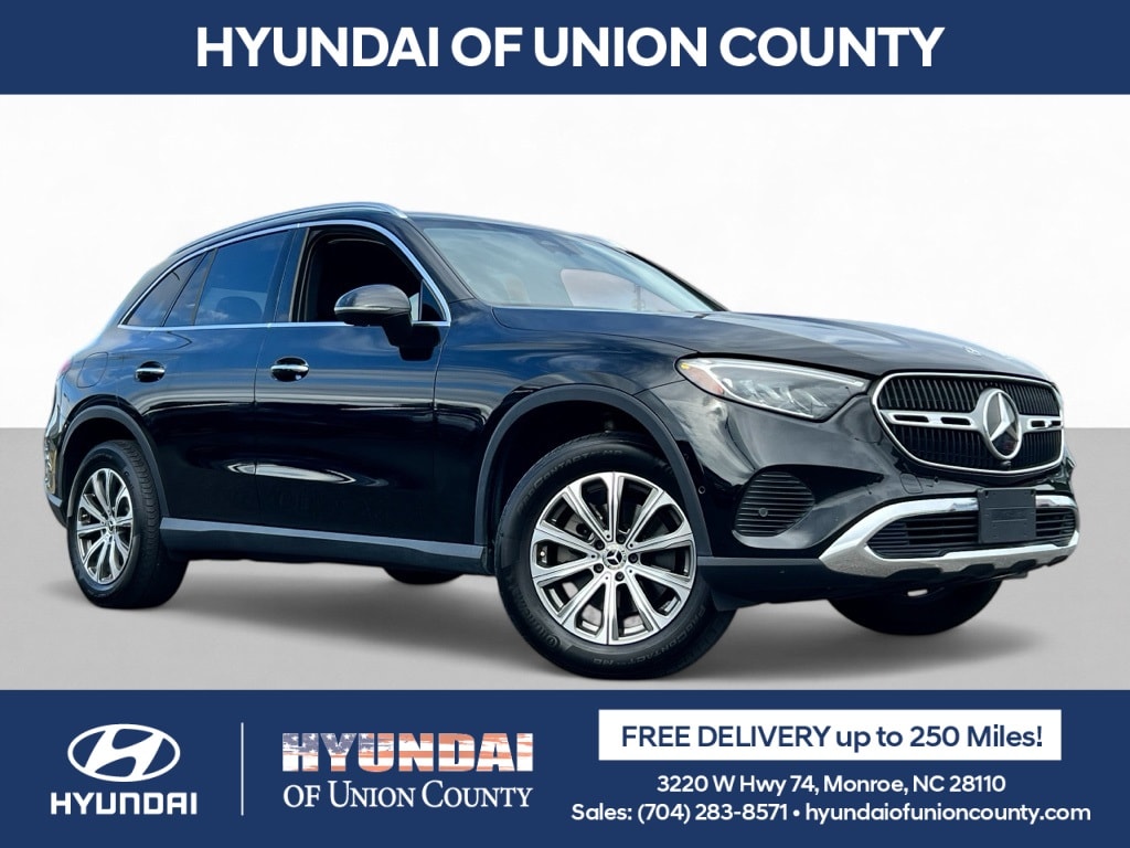 2024 Mercedes-Benz GLC GLC 300's photo