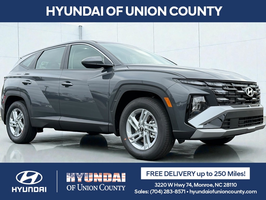 2026 Hyundai Tucson SE's photo