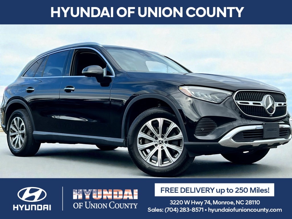 2024 Mercedes-Benz GLC GLC 300's photo