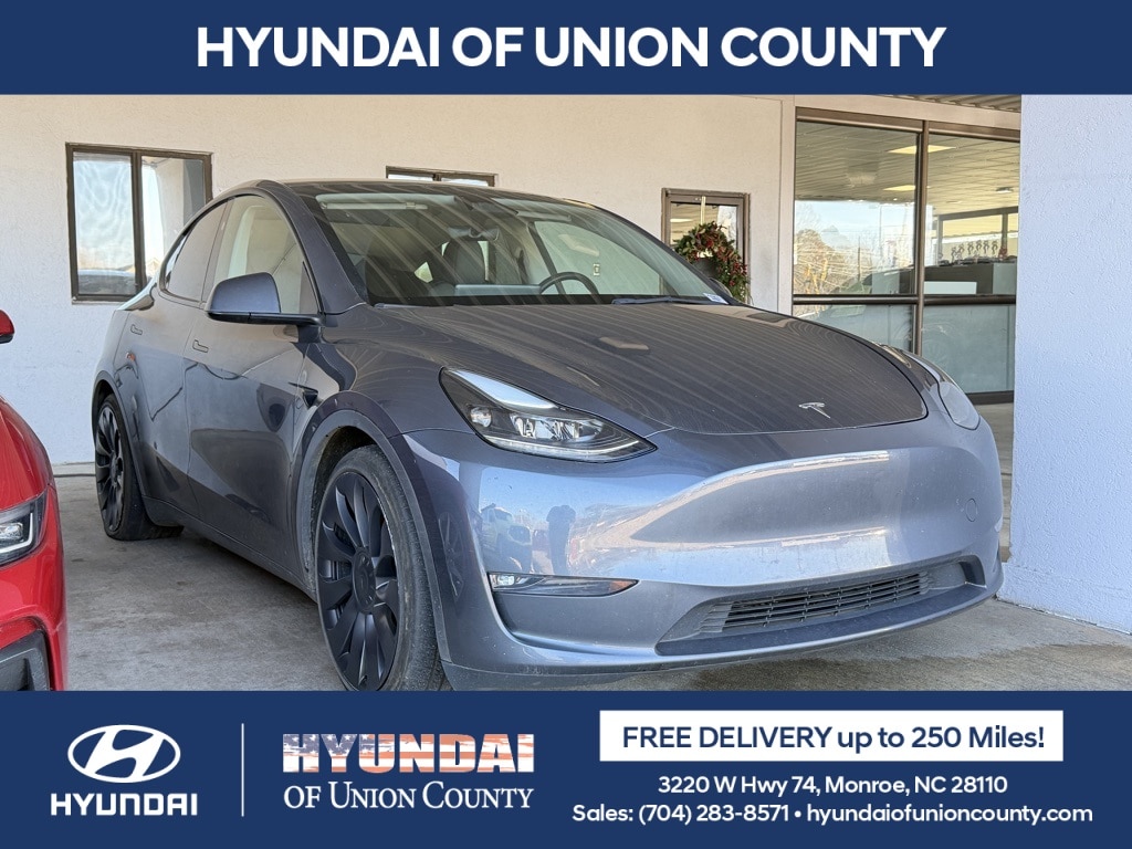 2023 Tesla Model Y Performance's photo