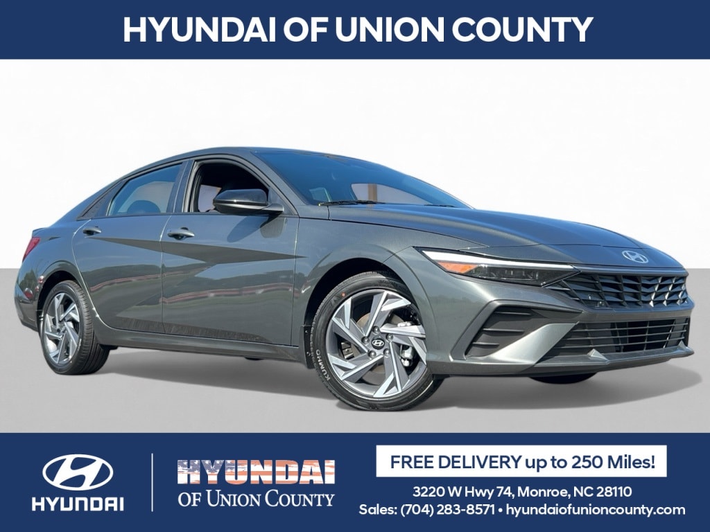New 2025 Hyundai Elantra SEL Sport Sedan