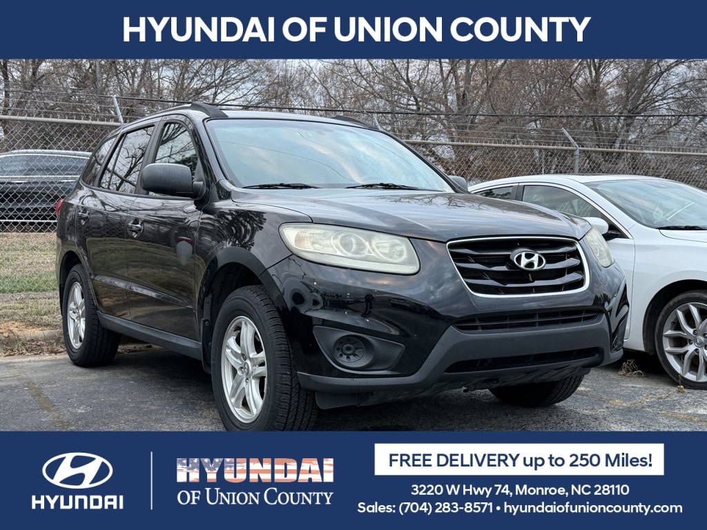 2011 Hyundai Santa Fe GLS's photo