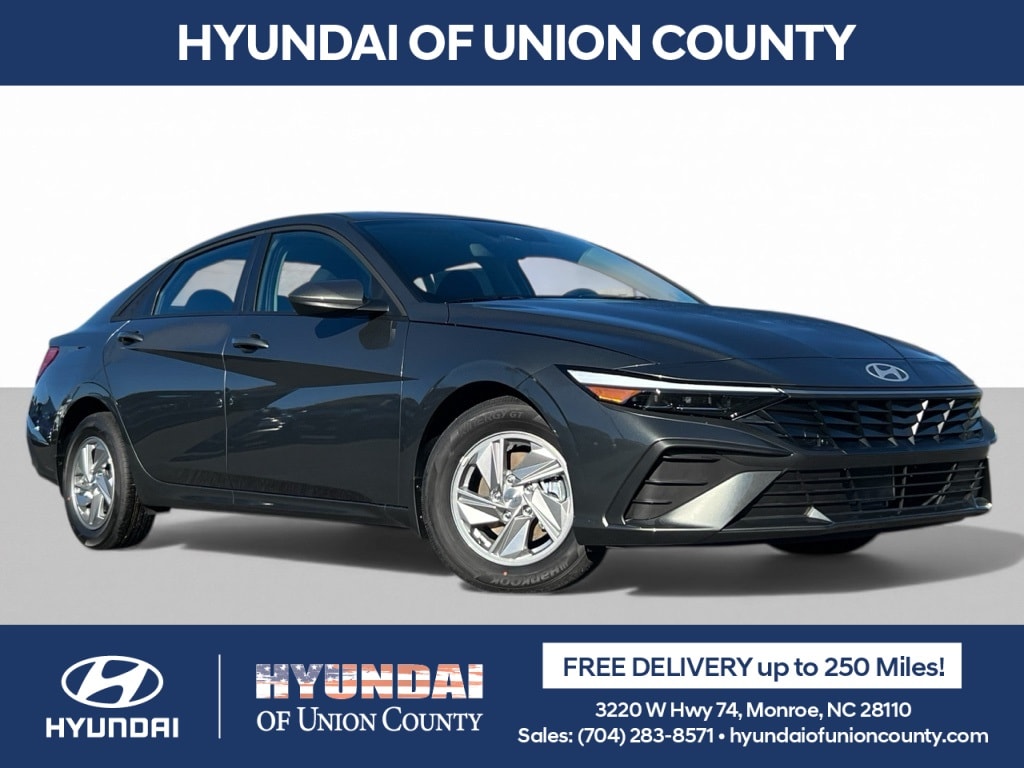 2026 Hyundai Elantra SE's photo