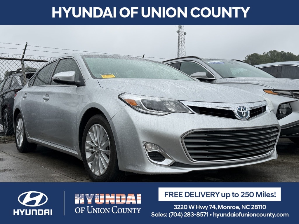 2014 Toyota Avalon Limited Hybrid