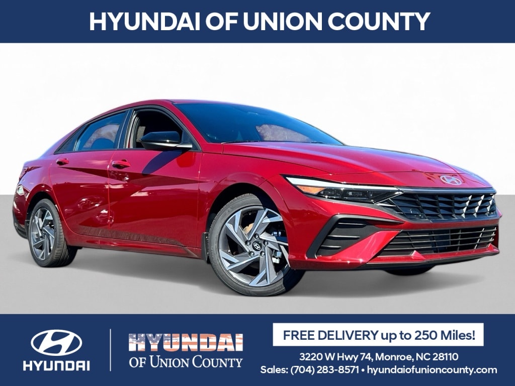 2025 Hyundai Elantra SEL's photo