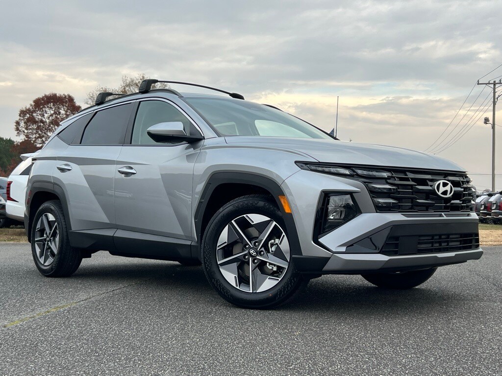 2026 Hyundai Tucson SEL photo 2