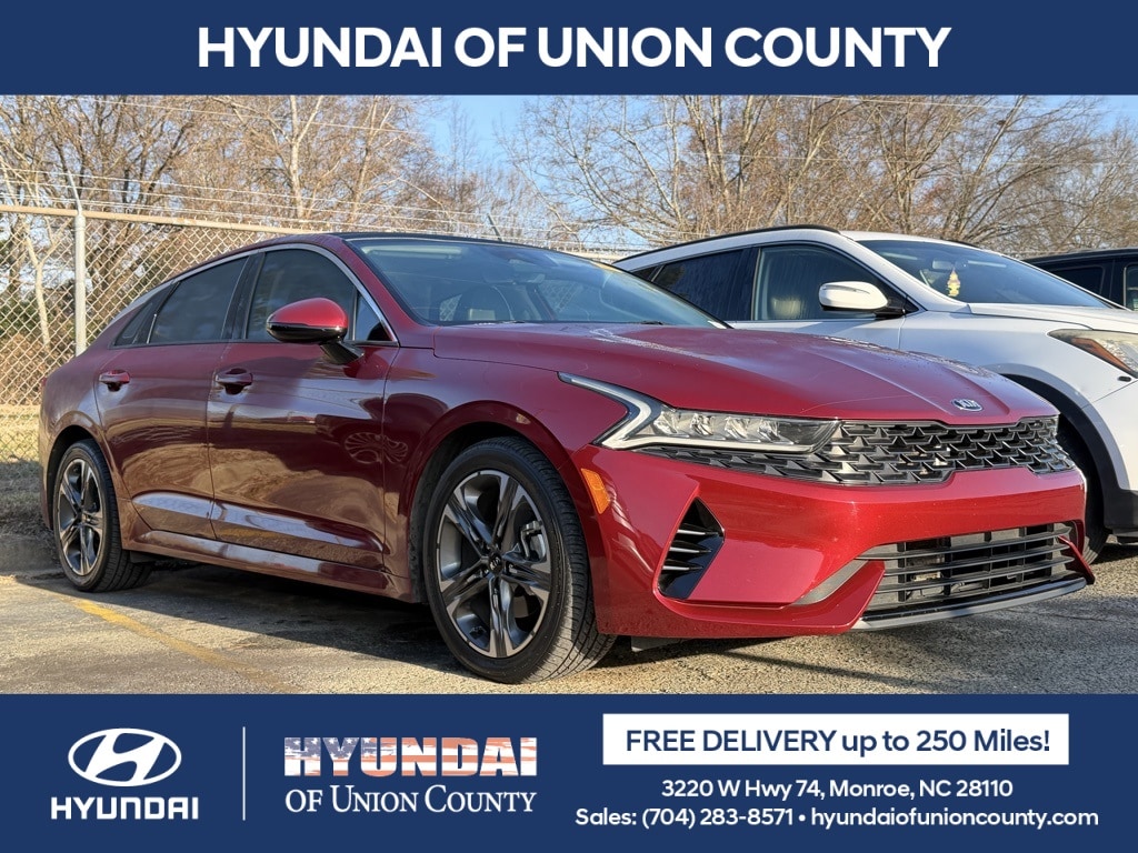 2021 Kia K5 EX's photo