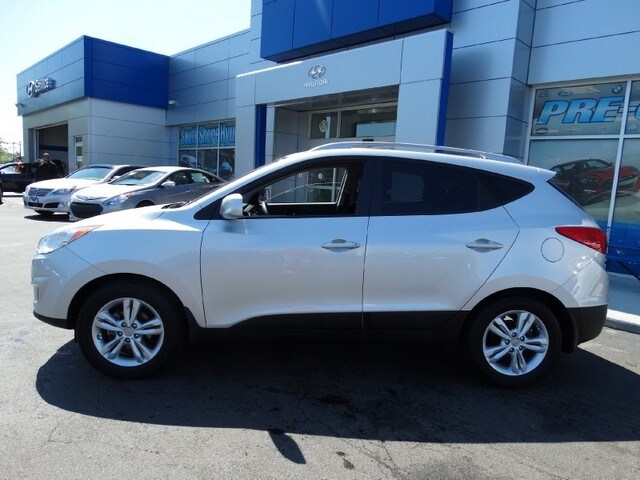 Certified 2011 Hyundai Tucson GLS with VIN KM8JU3AC9BU190424 for sale in Hicksville, NY