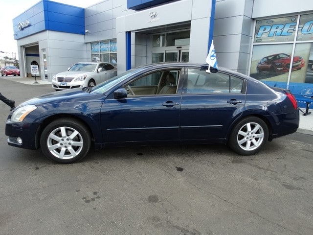 Used 2004 Nissan Maxima SL with VIN 1N4BA41E44C918156 for sale in Hicksville, NY