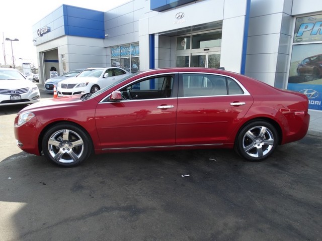 Used 2012 Chevrolet Malibu 1LT with VIN 1G1ZC5E06CF316419 for sale in Hicksville, NY