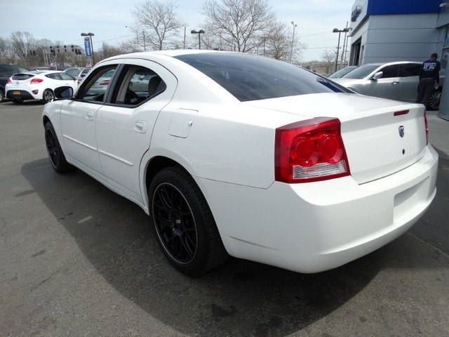 Used 2010 Dodge Charger SXT with VIN 2B3CA3CV4AH229301 for sale in Hicksville, NY