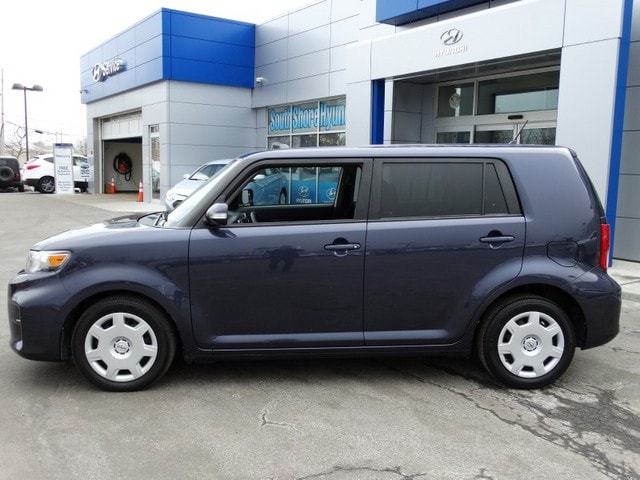 Used 2011 Scion xB Release Series 8.0 with VIN JTLZE4FE7B1123542 for sale in Hicksville, NY