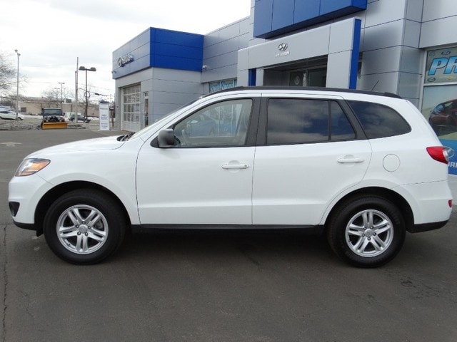 Certified 2010 Hyundai Santa Fe GLS with VIN 5NMSG3AB4AH401638 for sale in Hicksville, NY