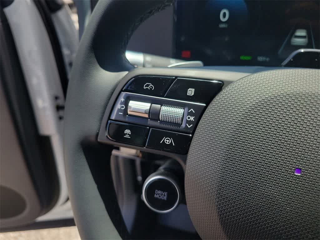 Thumbnail: 2025 Hyundai Ioniq 5 - 27