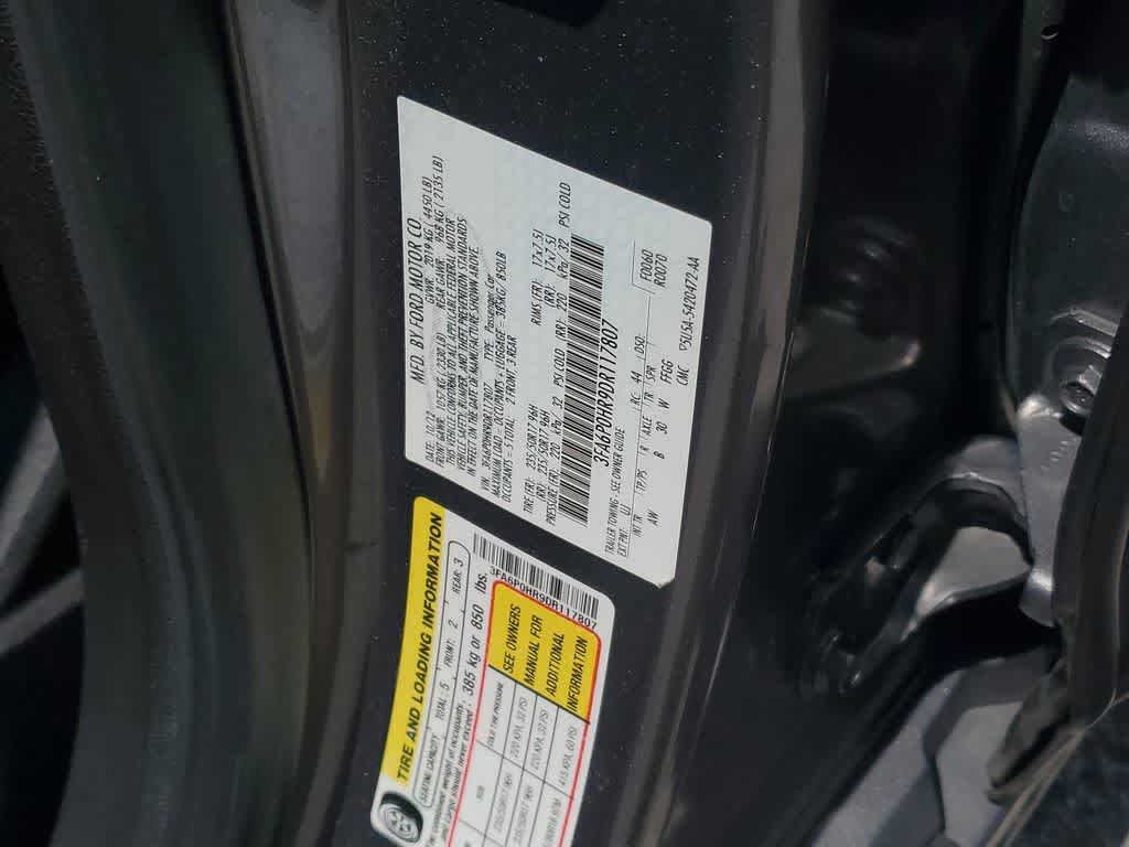 Thumbnail: 2013 Ford Fusion - 20
