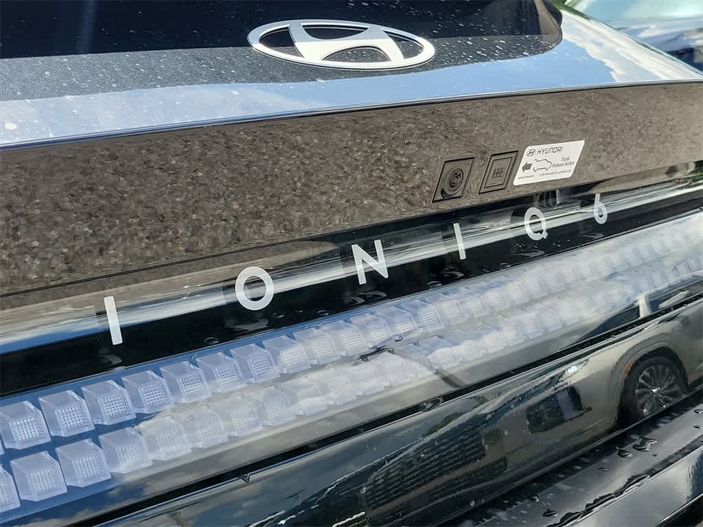 Thumbnail: 2025 Hyundai Ioniq 6 - 9