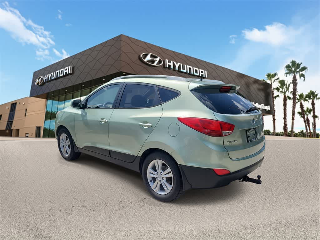 Thumbnail: 2011 Hyundai Tucson - 2