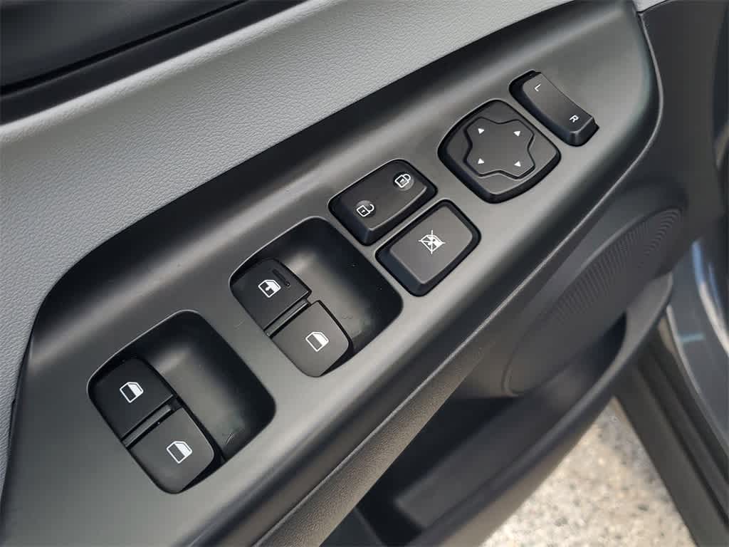 Thumbnail: 2023 Hyundai Kona - 19