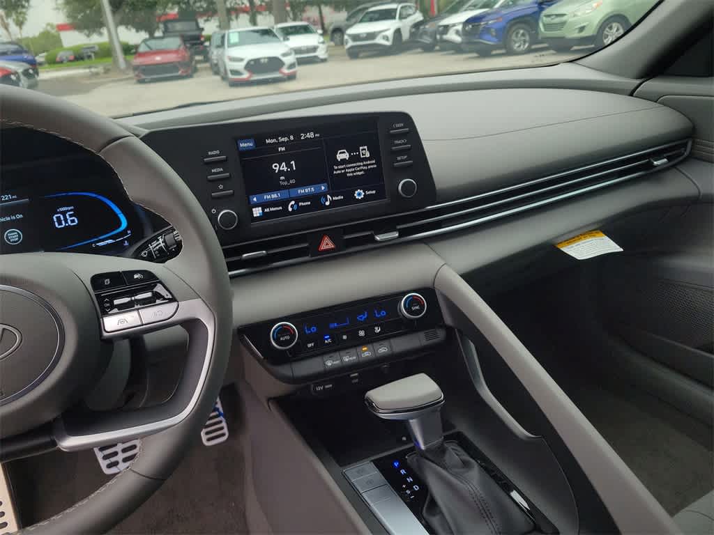 Thumbnail: 2025 Hyundai Elantra - 31