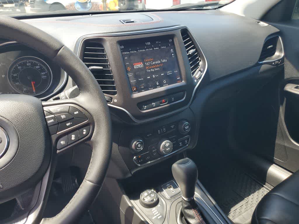 Thumbnail: 2020 Jeep Cherokee - 31