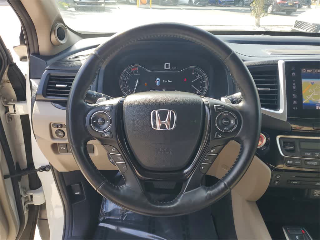 Thumbnail: 2018 Honda Pilot - 26