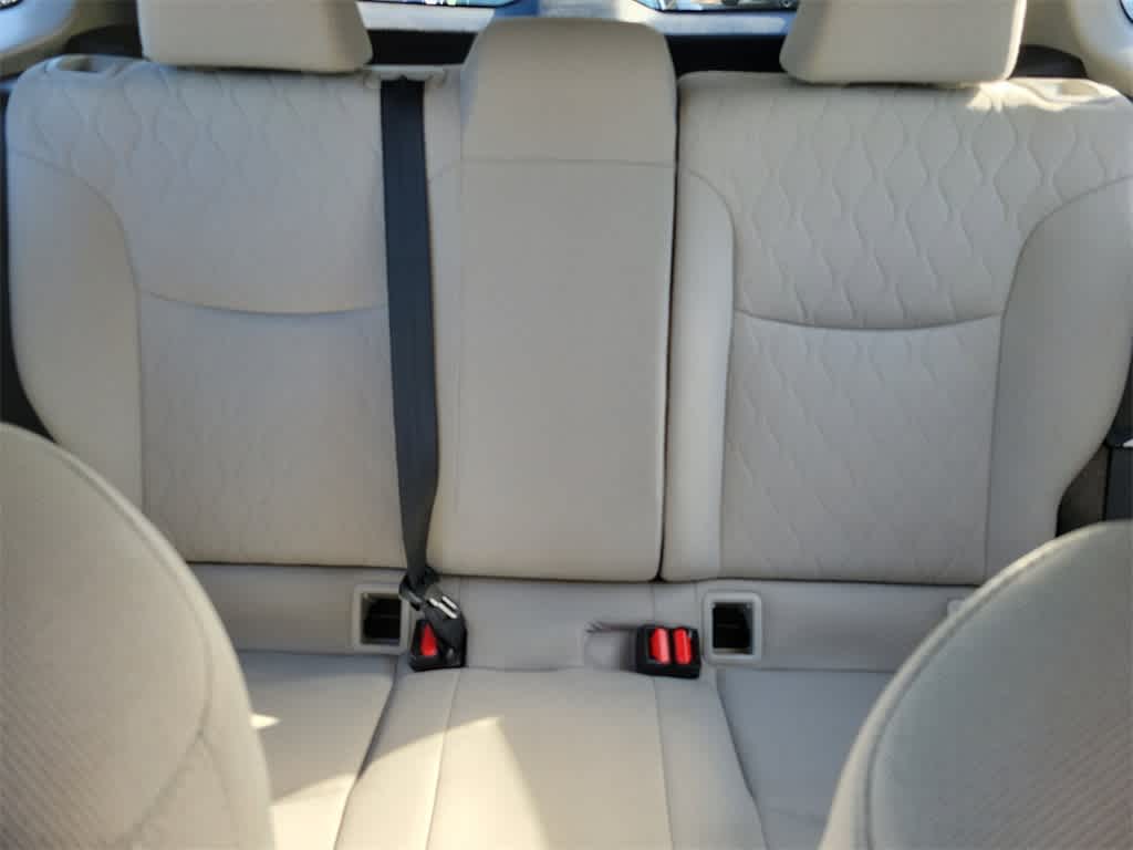 2023 Toyota Corolla Cross L 29