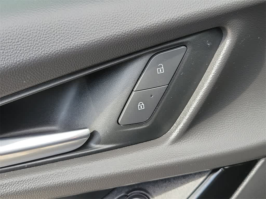 Thumbnail: 2025 Chevrolet Equinox - 21