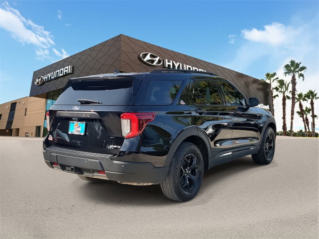 Thumbnail: 2022 Ford Explorer - 3