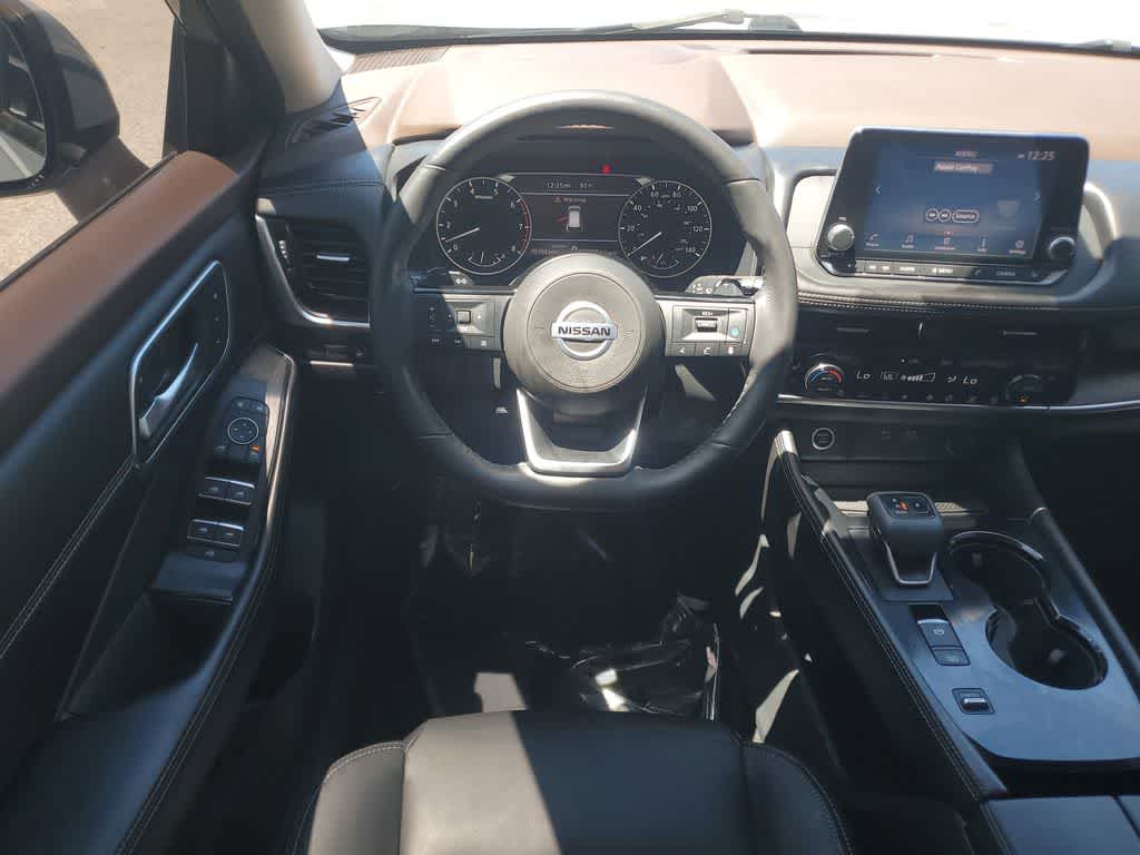 Thumbnail: 2021 Nissan Rogue - 14