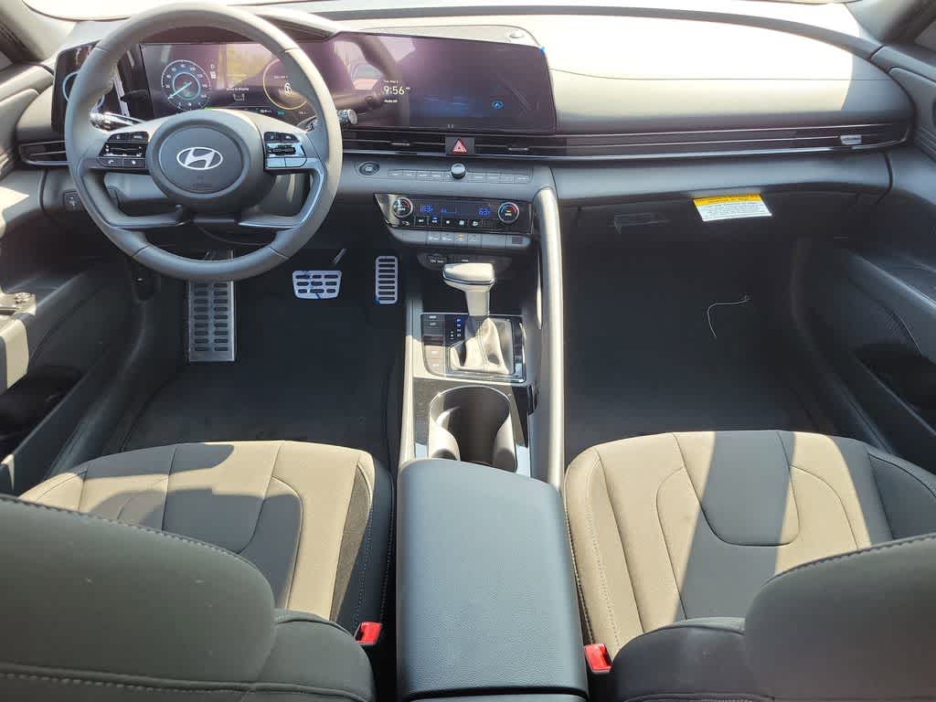 Thumbnail: 2025 Hyundai Elantra - 11