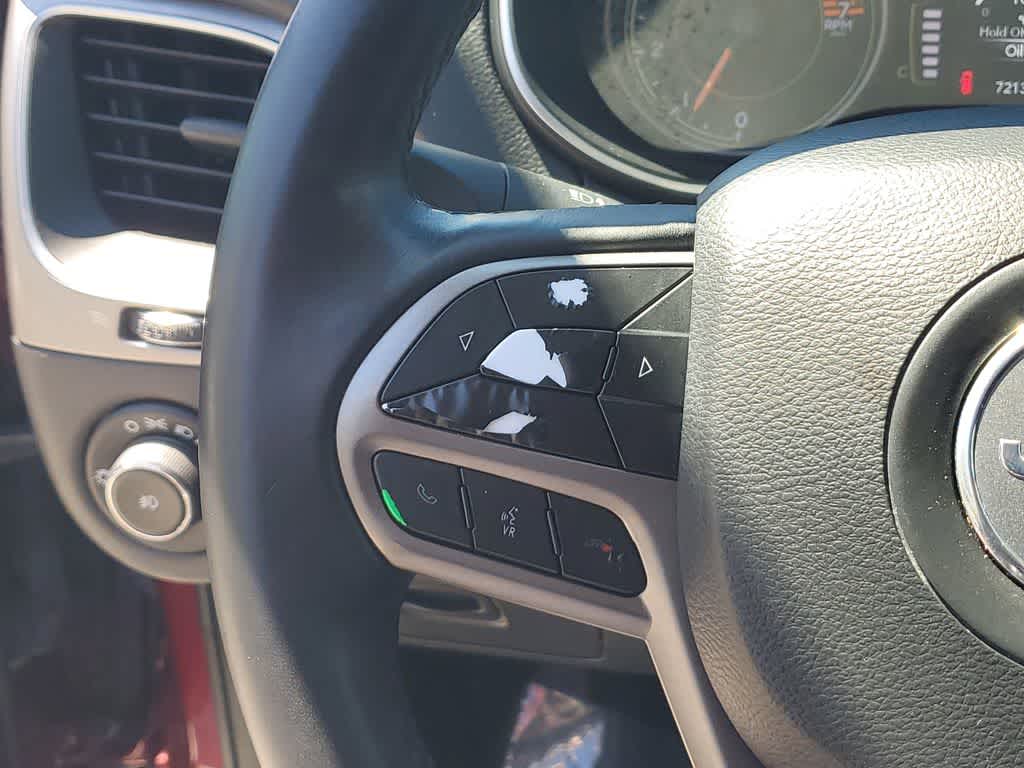 Thumbnail: 2019 Jeep Cherokee - 26